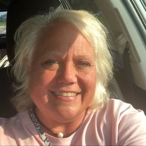 Meet your Posher, Stacye